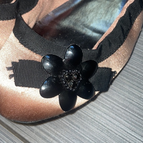 Simply Vera pale pink flats! - Picture 7 of 10